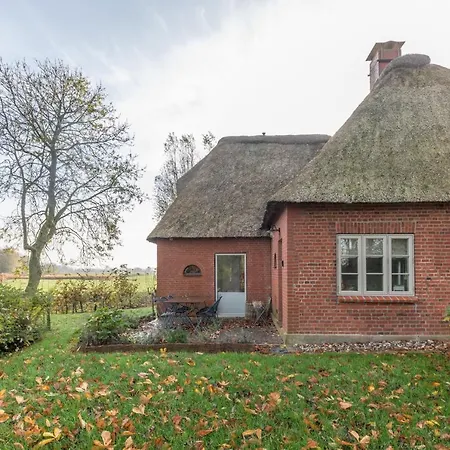 Deichwaerterkate Дом отдыха Tetenbull